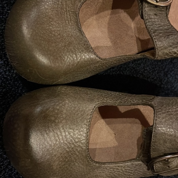 Dansko clogs in excellent condition - Picture 4 of 5